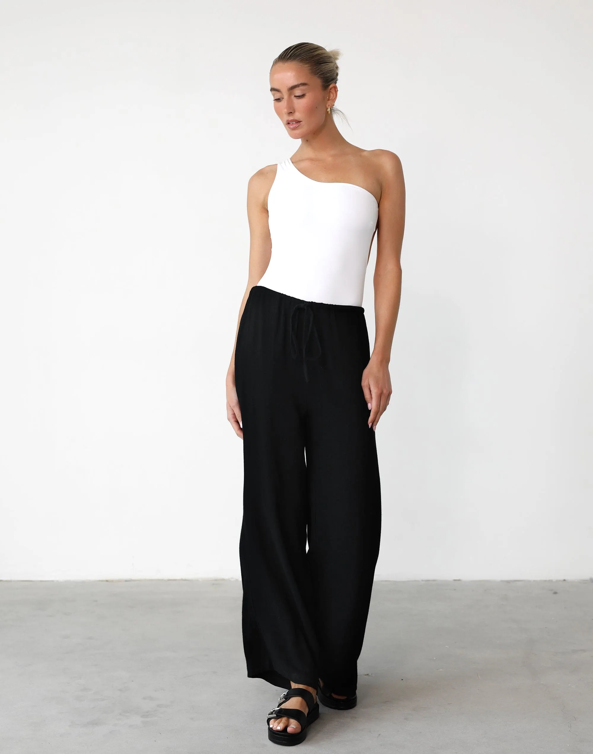 Amee Linen Pants (Black)