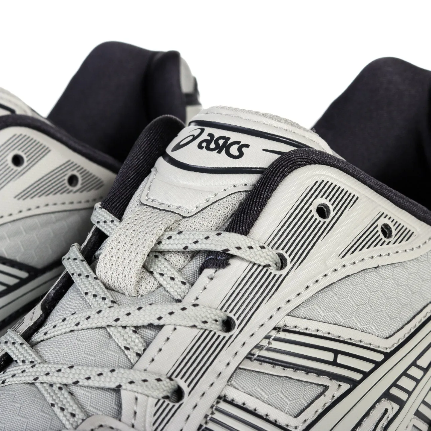 ASICS GEL-KAYANO 14 WHITE SAGE / GRAPHITE GREY