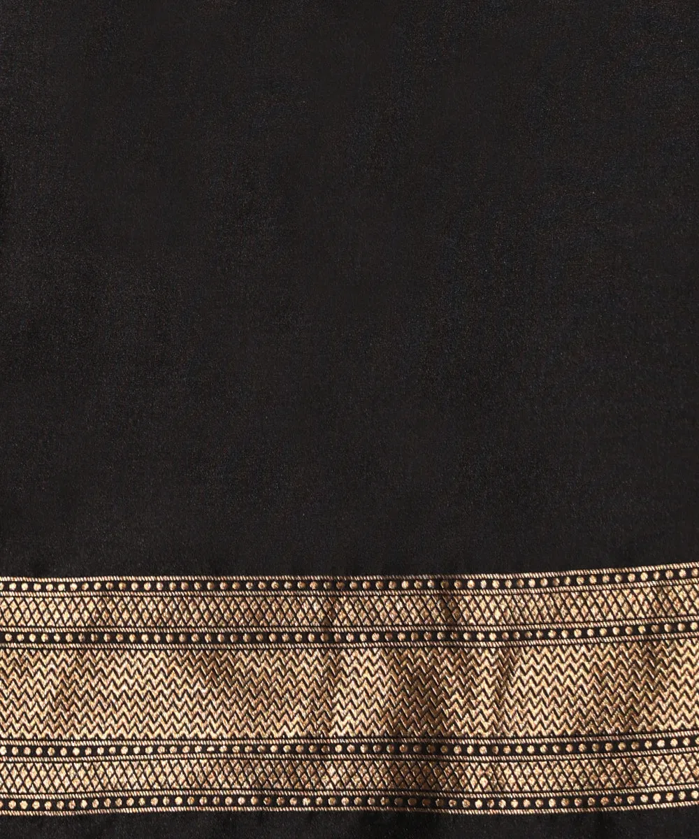 Black And Gold Handloom Pure Katan Silk Zari Tanchoi Banarasi Saree With Contemporary Design