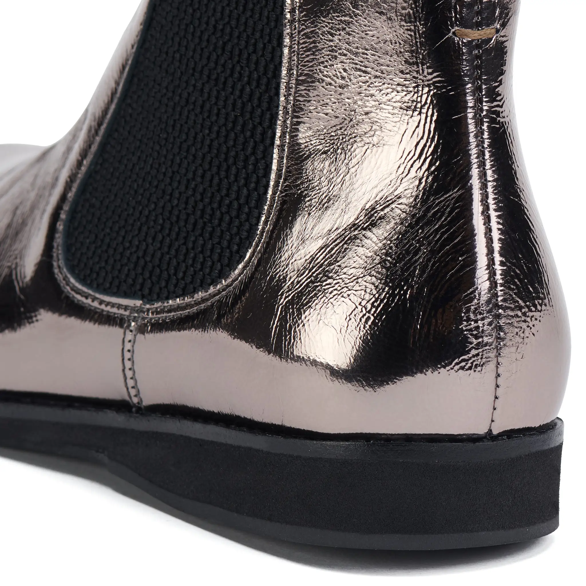 Chelsea Pewter Crinkle Patent/Black