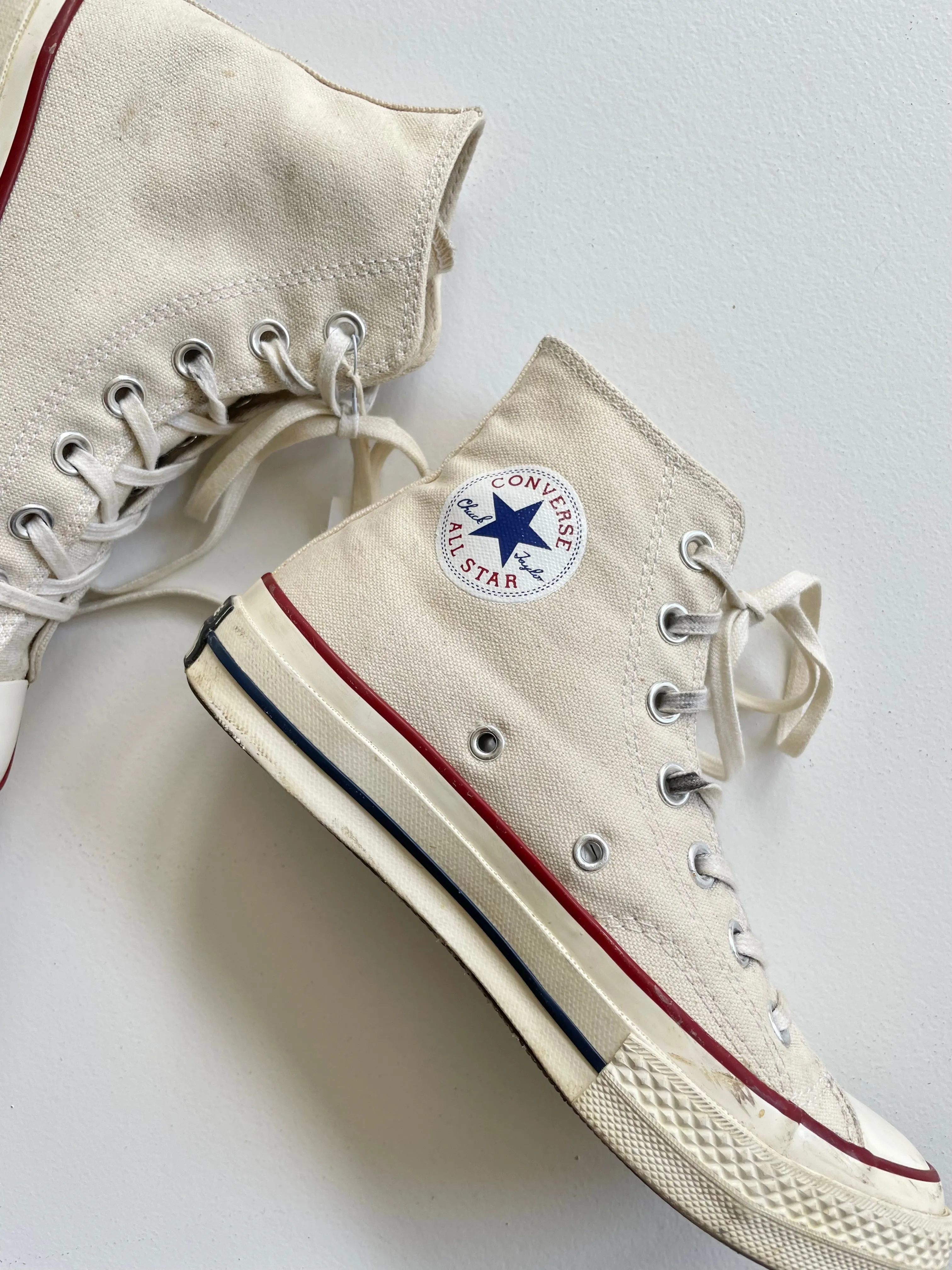 Converse Canvas Hightops