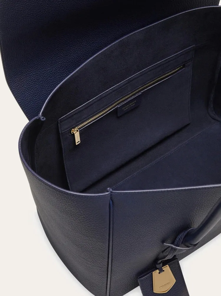 East-West Tote Bag in Midnight Blue (L)