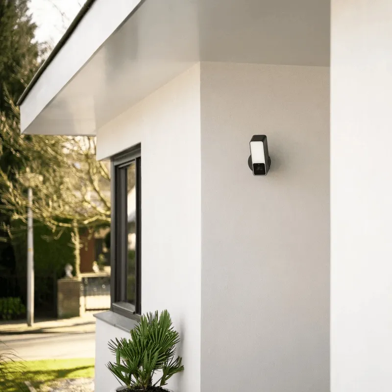 Eve Outdoor Cam Secure Floodlight Camera