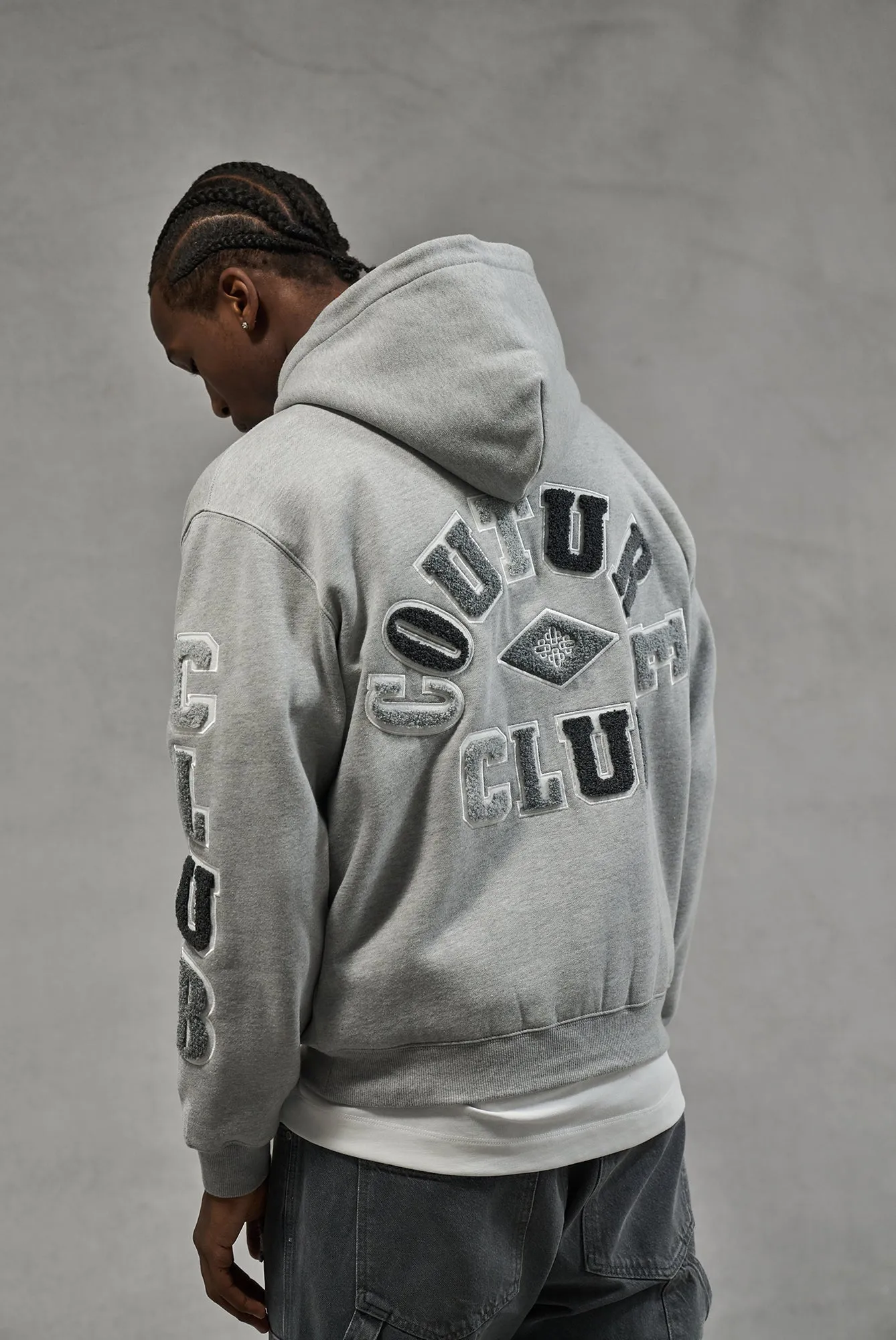 MULTIBADGE CHENILLE RELAXED HOODIE - GREY