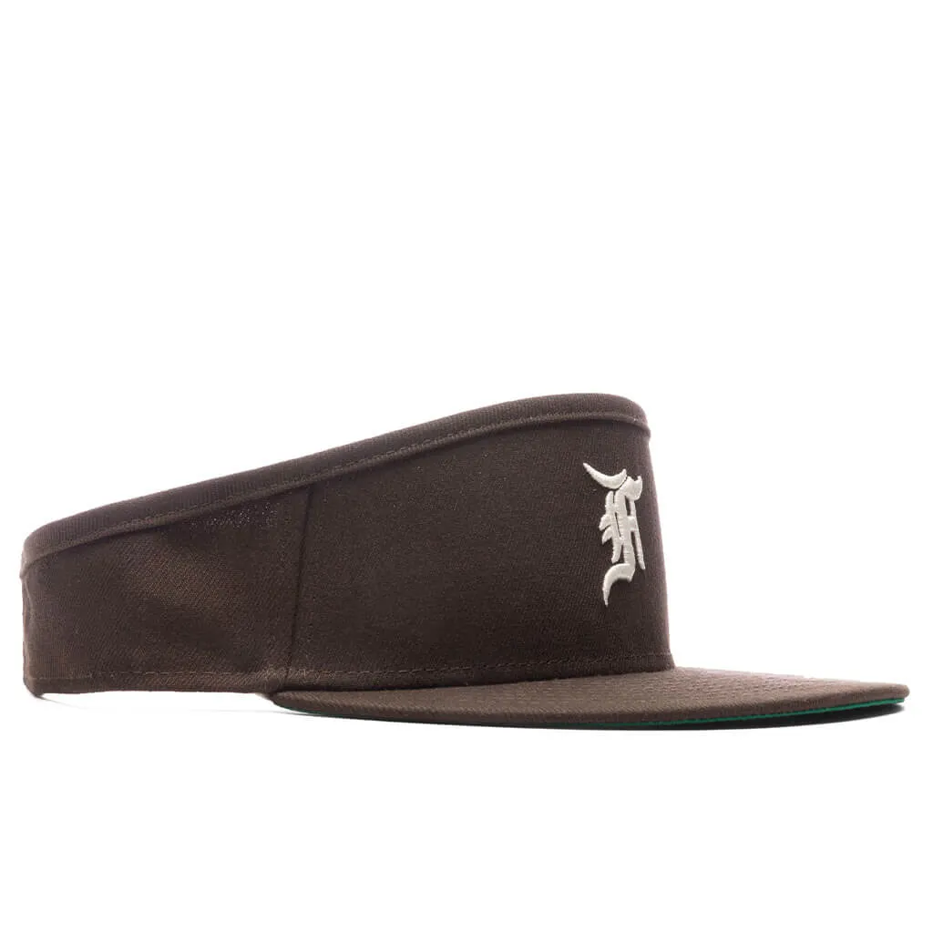 New Era x Fear of God Essentials Fitted Visor Detroit Tigers - Walnut