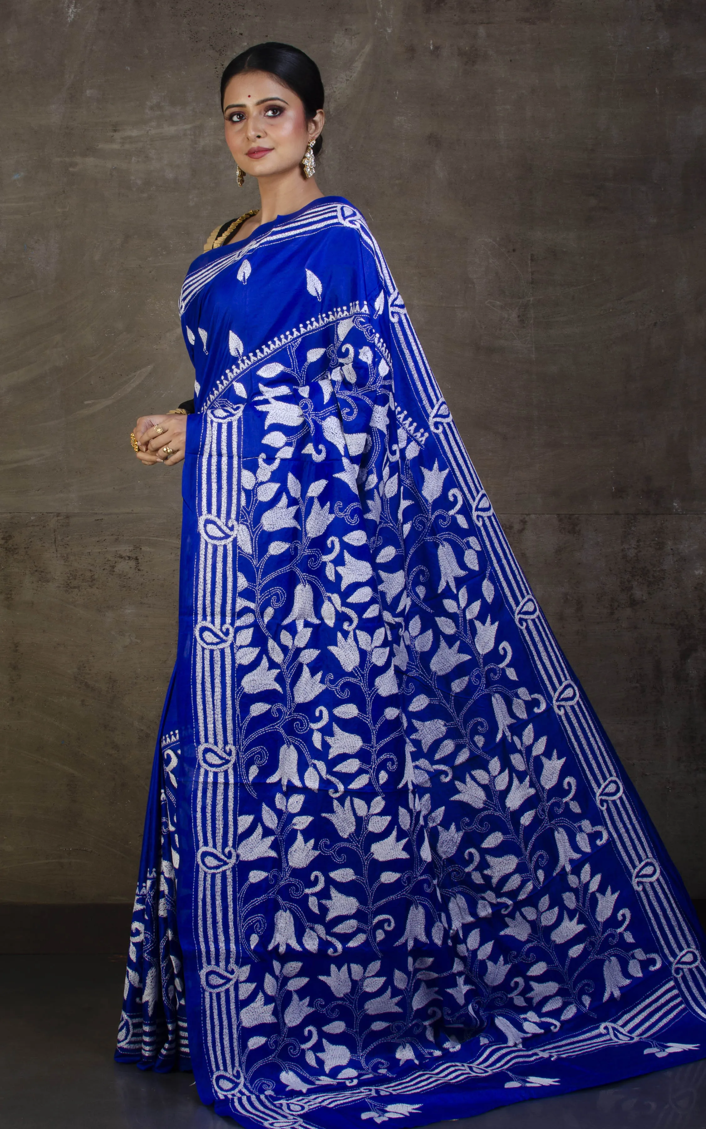 Pure Silk Hand Embroidery Kantha Stitch Saree in Royal Blue and White