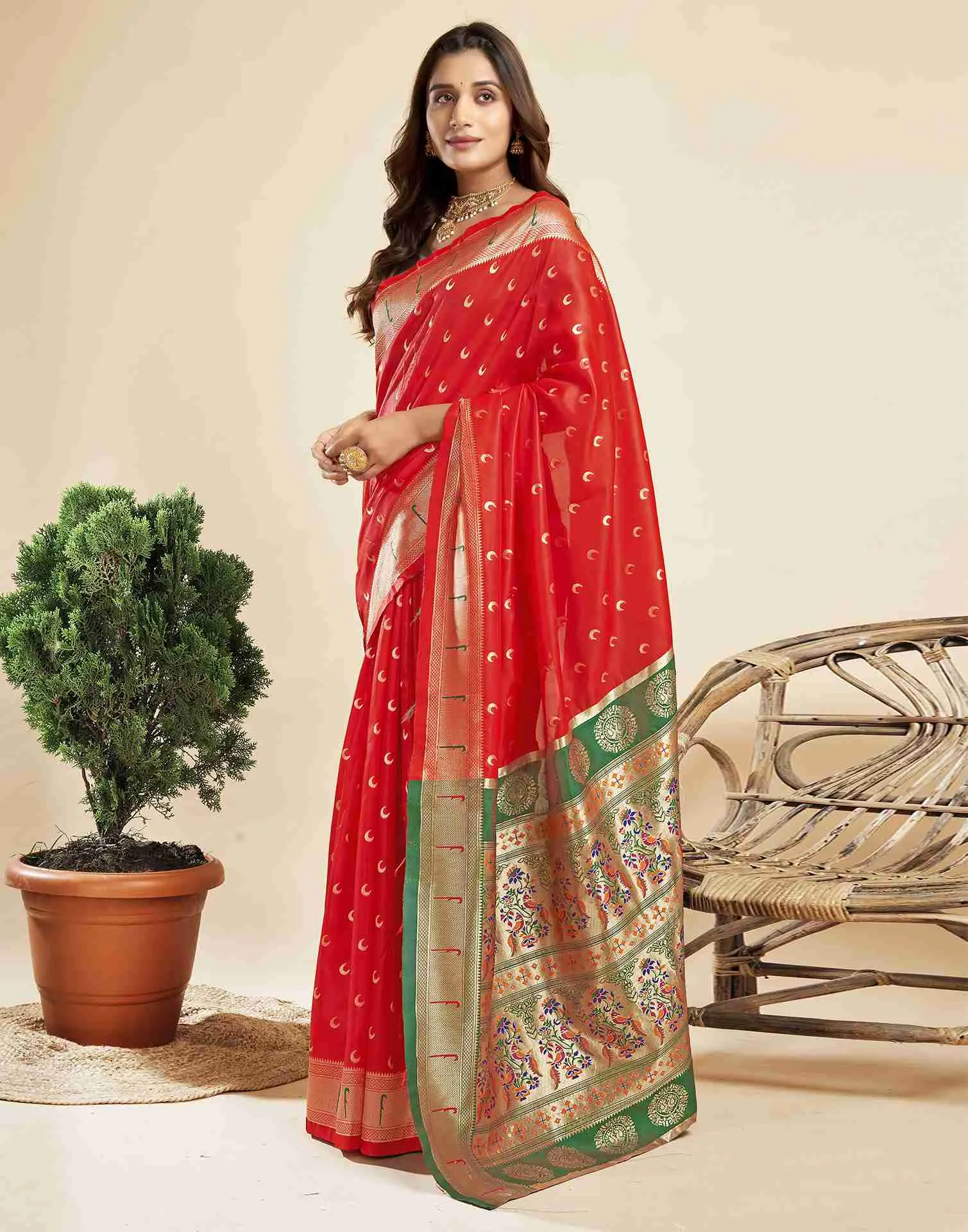 Red Silk Woven Paithani Saree