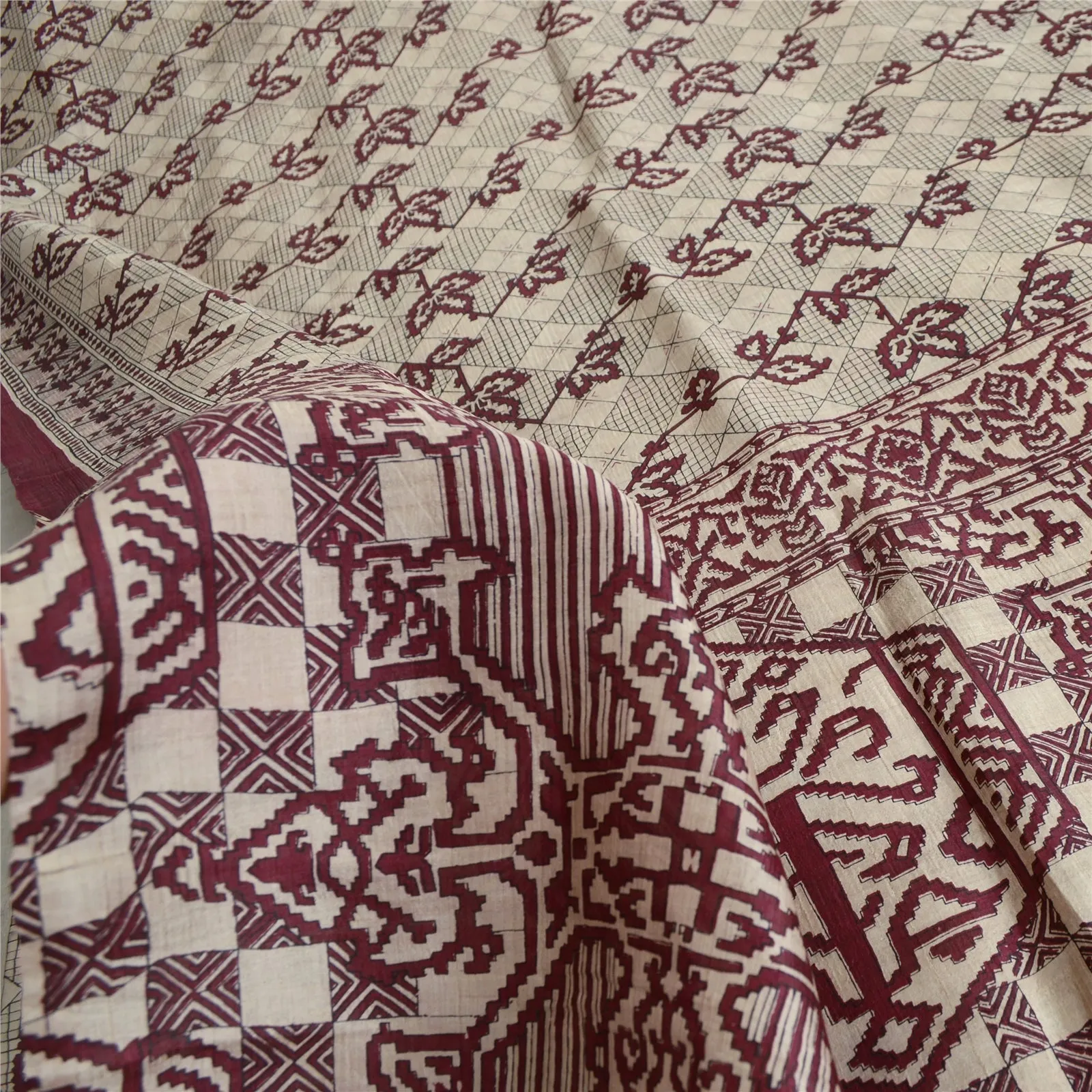 Sanskriti Vintage Sarees 5yd Quilting Felting Craft Fabric Pure Silk Print Sari