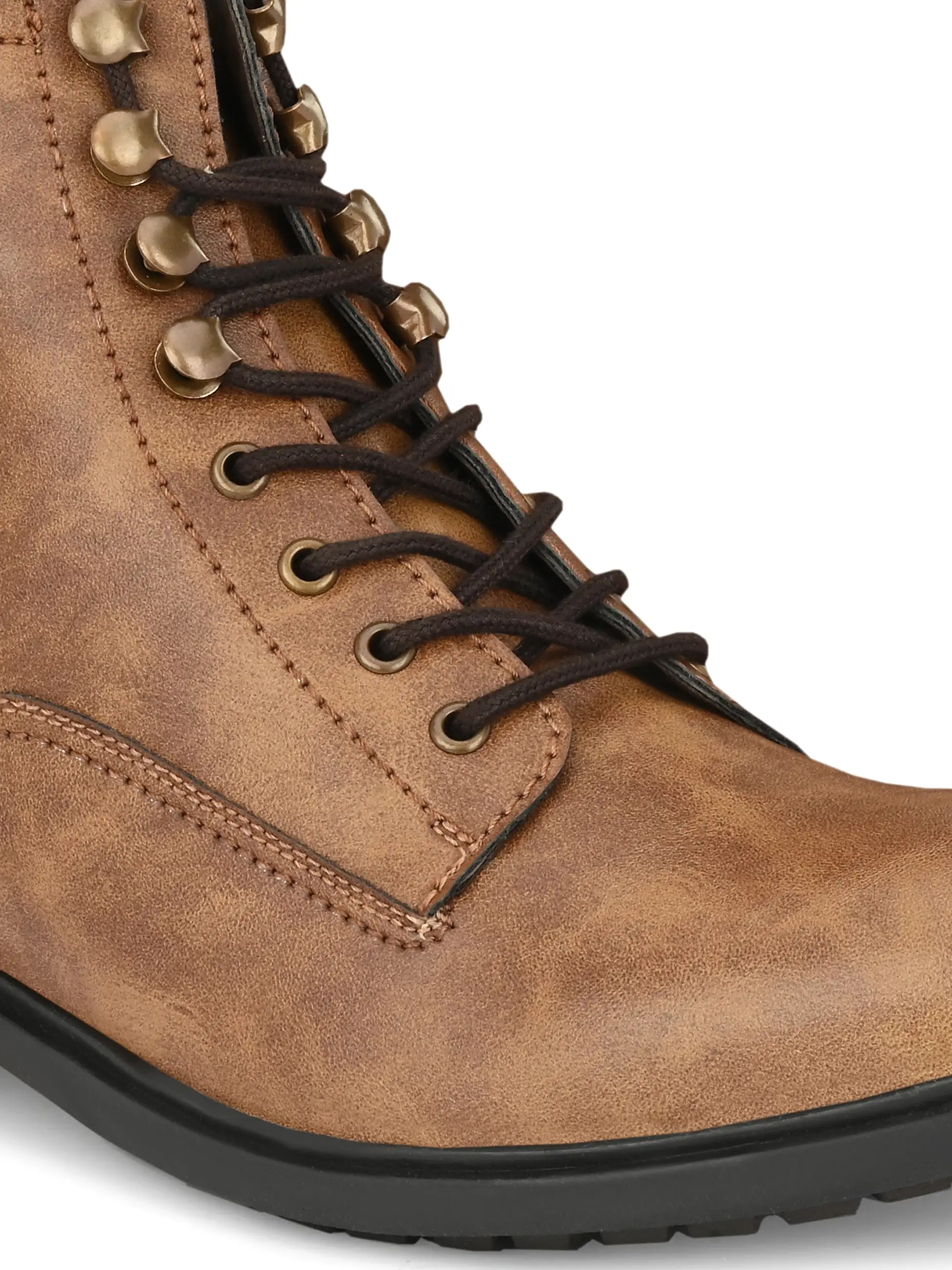 Traverse Brown Lace-up Boots