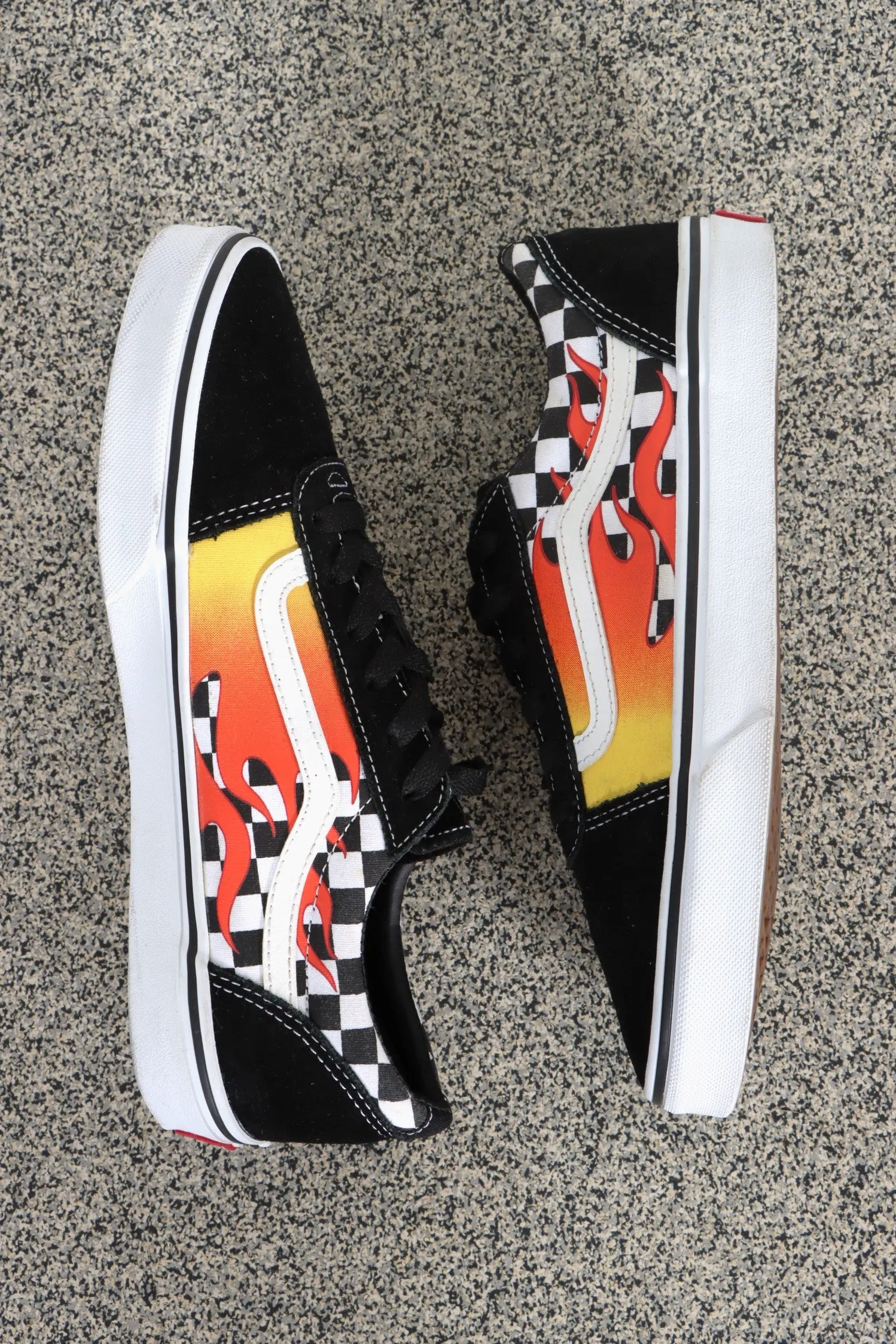 VANS Ward Flame Checker Suede Shoes (Y6/W7)