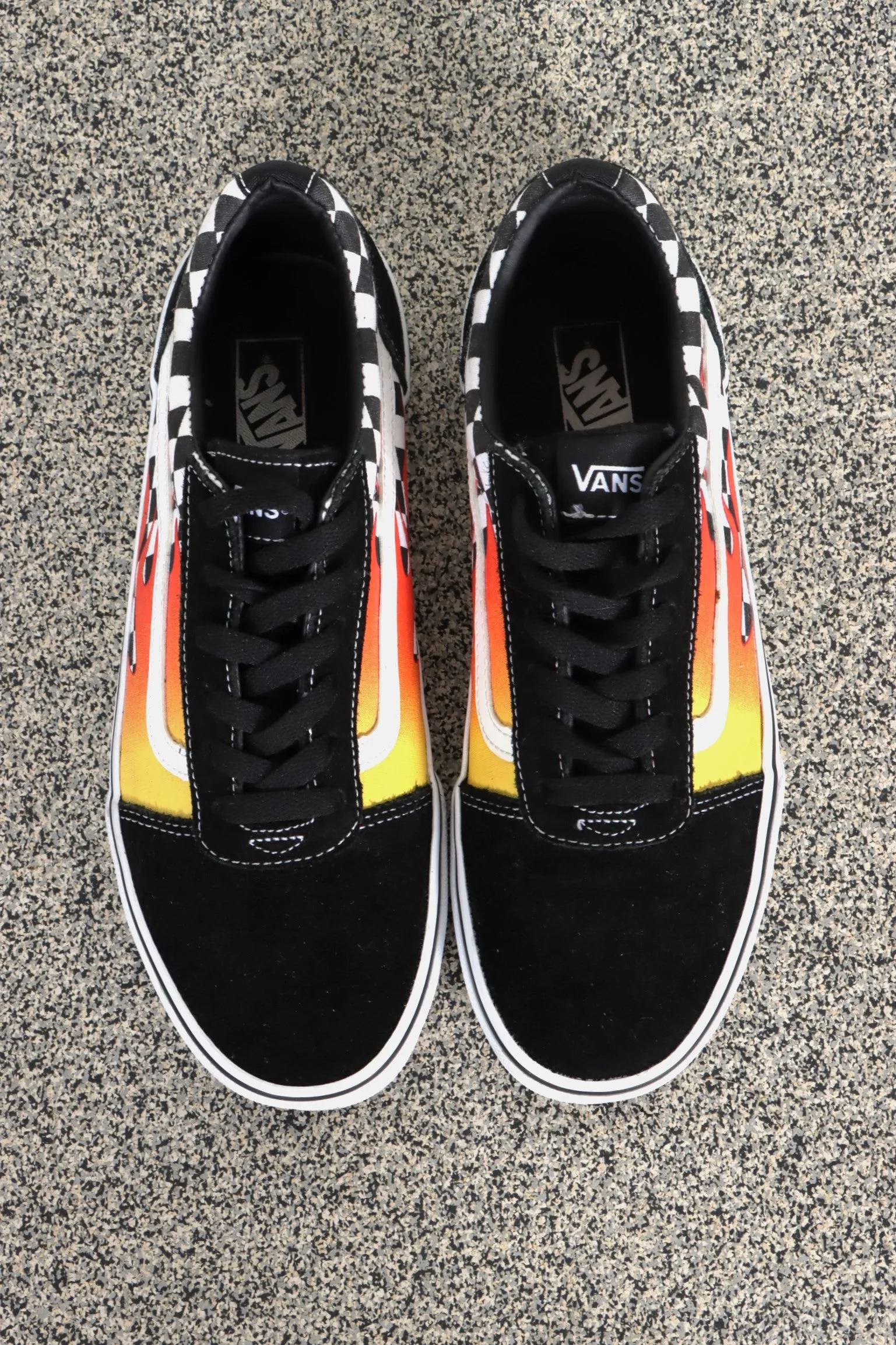 VANS Ward Flame Checker Suede Shoes (Y6/W7)