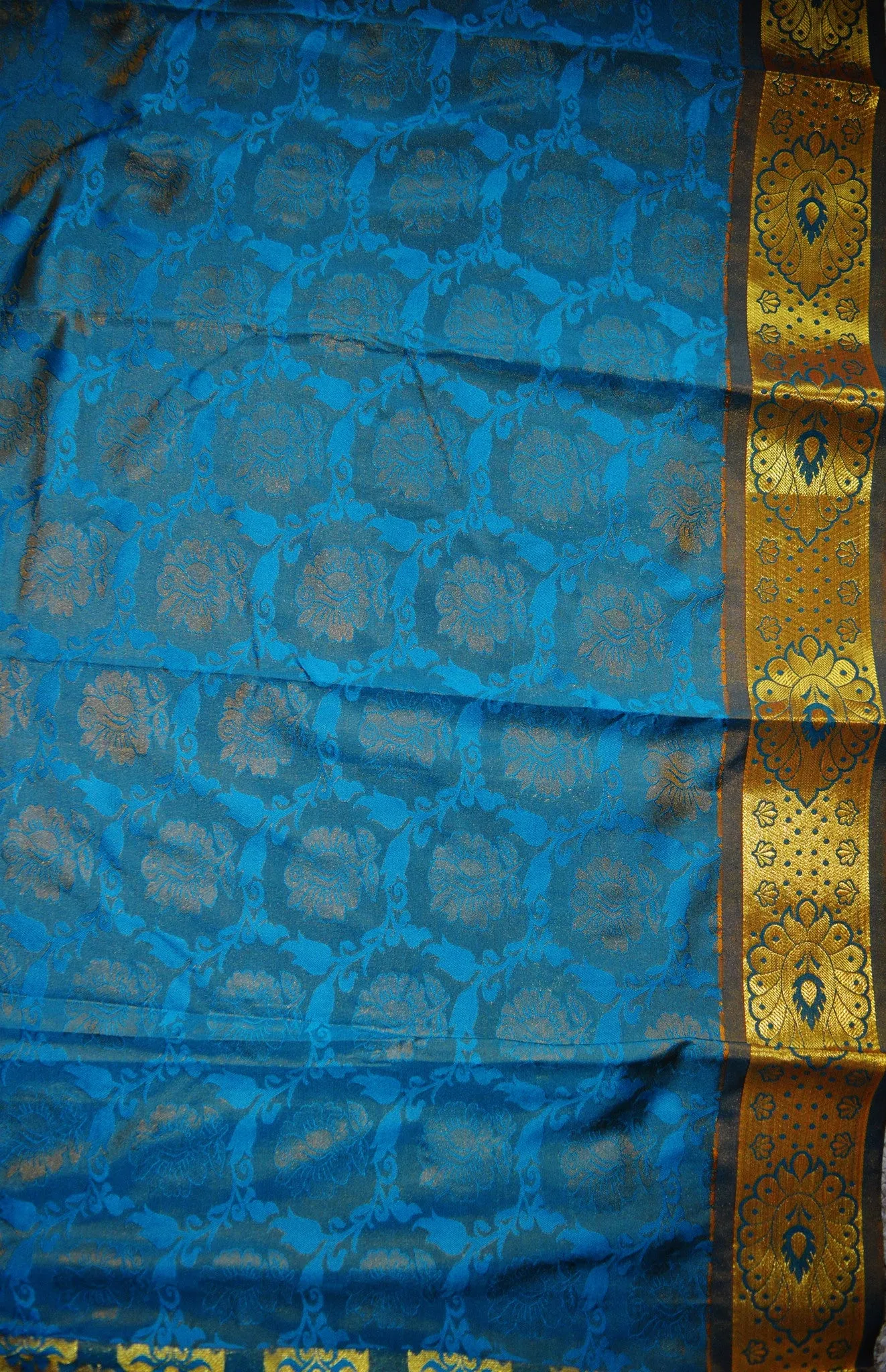 Woven Kanchipuram Silk Saree With Stone Work in Cerulean